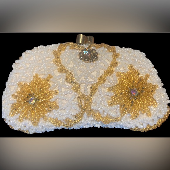 Vintage Delill handmade beaded coin purse - Picture 2 of 9